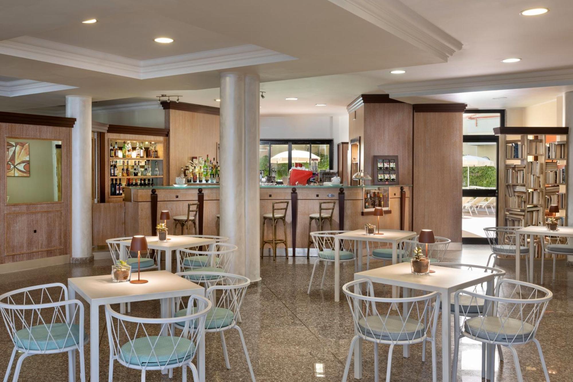 Rina Hotel อาลเกโร ภายนอก รูปภาพ