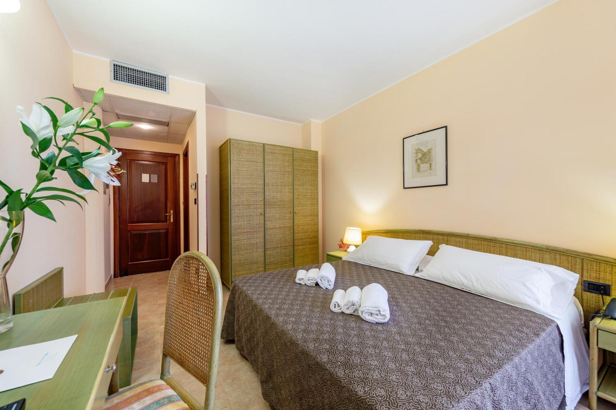 Rina Hotel อาลเกโร ภายนอก รูปภาพ